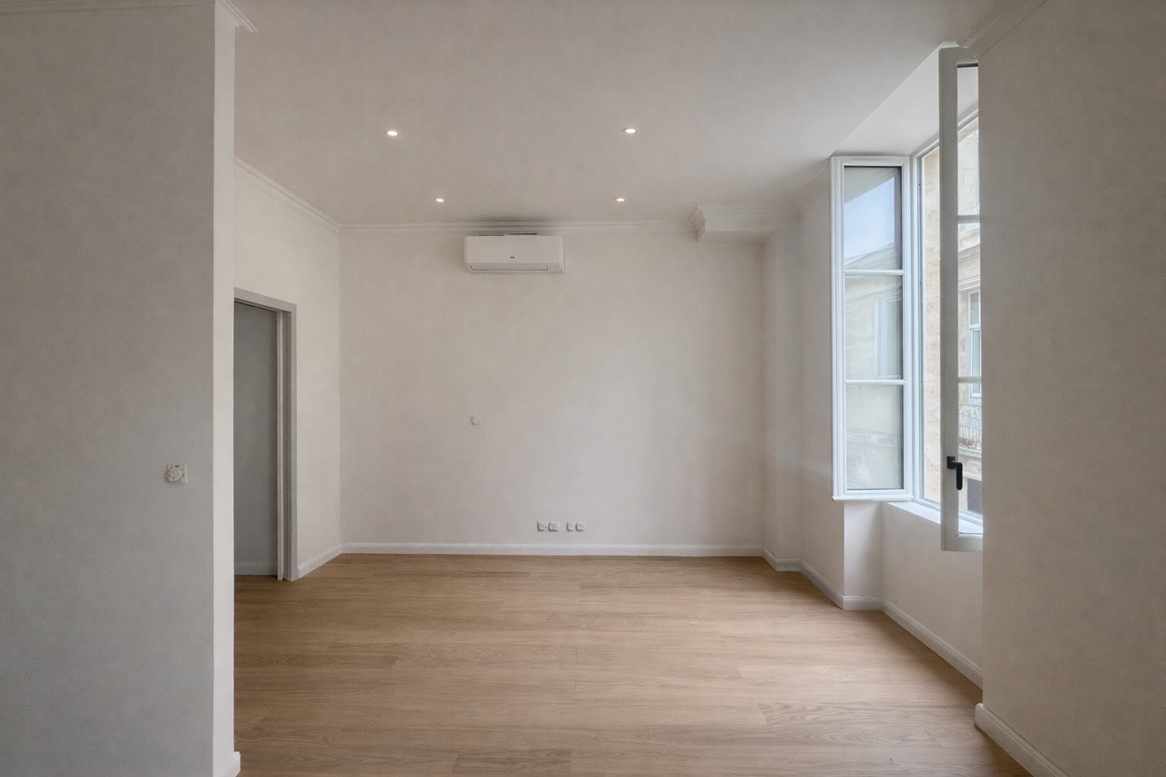Appartement à Bordeaux — photo 2